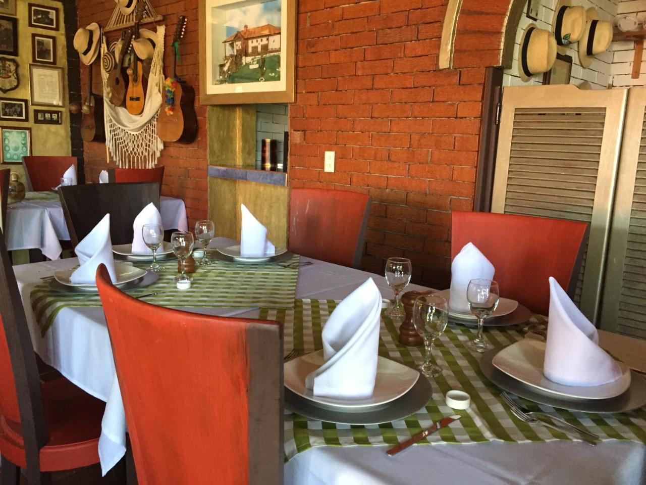 Hotel Casona Las Juanas San Jose de Pare Екстер'єр фото